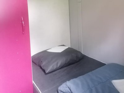 Cliquez pour découvrir toutes les photos de l'HÉBERGEMENT ! chalet - L'Oasis Du Berry photo 5