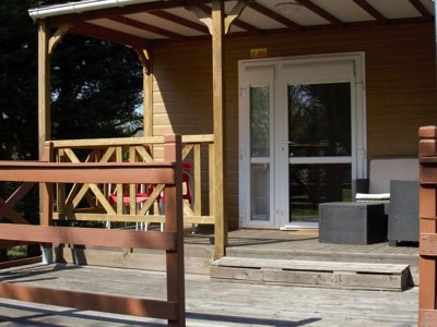 Cliquez pour découvrir toutes les photos de l'HÉBERGEMENT ! chalet - L'Oasis Du Berry photo 2