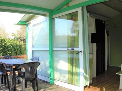 Cliquez pour découvrir toutes les photos de l'HÉBERGEMENT ! chalet - L'Oasis Du Berry photo 2