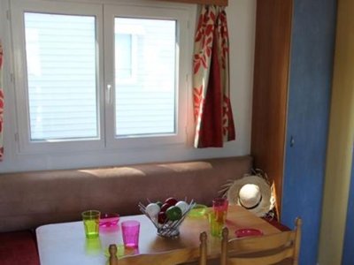 Cliquez pour découvrir toutes les photos de l'HÉBERGEMENT ! mobil-home - De Pont Mahé photo 2