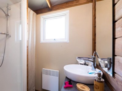 Cliquez pour découvrir toutes les photos de l'HÉBERGEMENT ! mobil-home - Paradis La Bretonnière photo 6