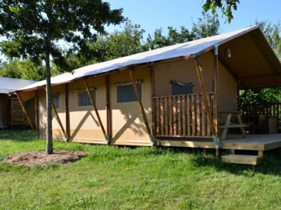 tente en toile et bois - Paradis La Bretonnière photo 1