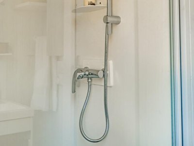 Cliquez pour découvrir toutes les photos de l'HÉBERGEMENT ! tente en toile et bois - La Marjorie photo 7