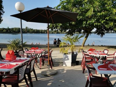 Cliquez pour découvrir toutes les photos de l'ÉTABLISSEMENT ! camping Du Lac De Saint-Cyr photo 5