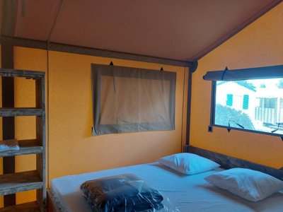 Cliquez pour découvrir toutes les photos de l'HÉBERGEMENT ! tente - La Ningle photo 4