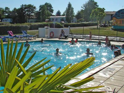 Cliquez pour découvrir toutes les photos de l'ÉTABLISSEMENT ! camping Flower Le Val De Vie photo 3
