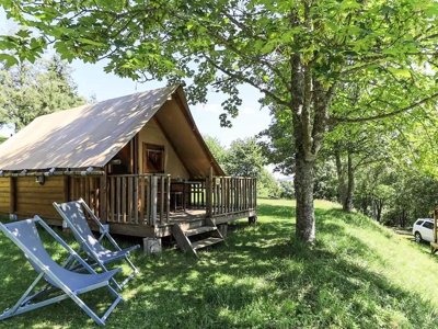 Cliquez pour découvrir toutes les photos de l'ÉTABLISSEMENT ! camping Flower Lac De Saint-Point Lamartine En Bourgogne photo 6