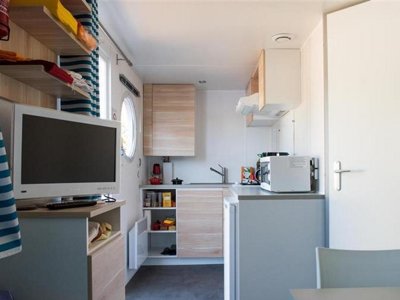 Cliquez pour découvrir toutes les photos de l'HÉBERGEMENT ! mobil-home - Le Petit Bois photo 2