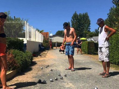 camping Le Petit Bois photo 29
