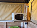 Cliquez pour découvrir toutes les photos de l'HÉBERGEMENT ! tente - camping Le Pont D'yeu photo 8