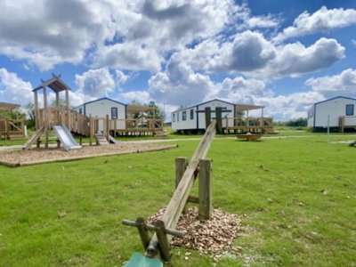Cliquez pour découvrir toutes les photos de l'HÉBERGEMENT ! mobil-home - Paradis - De La Motte photo 13