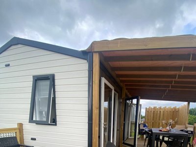 Cliquez pour découvrir toutes les photos de l'HÉBERGEMENT ! mobil-home - Paradis - De La Motte photo 5