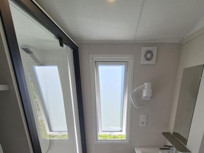 Cliquez pour découvrir toutes les photos de l'HÉBERGEMENT ! mobil-home - Paradis - De La Motte photo 5