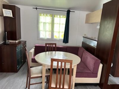 Cliquez pour découvrir toutes les photos de l'HÉBERGEMENT ! mobil-home - Domaine Du Collet photo 3