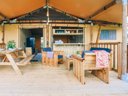 tente en toile et bois - camping Domaine Du Collet photo 5