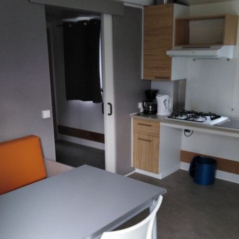 Cliquez pour découvrir toutes les photos de l'HÉBERGEMENT ! mobilhome - De La Motte photo 2