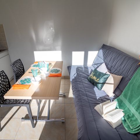 Cliquez pour découvrir toutes les photos de l'HÉBERGEMENT ! studio - Mirabel La Renaudière photo 2