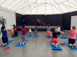 Camping Pas Cher vous présente avec son site Officiel campingpascher.fr, le Camping Mirabel La Renaudière classé 4 étoiles, situé sur la commune de La Plaine Sur Mer dans le département Loire-atlantique (Pays De La Loire) en France. Le camping Mirabel La Renaudière vous propose un hébergement de type mobil-home de 24 m² pour 3 personnes (télévision). L'établissement vous propose 7 autres types d'hébergements. Découvrez tous nos séjours à petits prix dans la commune et aux alentours de La Plaine Sur Mer du département : Loire-atlantique (Pays De La Loire). Les Avis clients pour le Camping Mirabel La Renaudière sont excellents avec une note moyenne de 8 sur 10. Piscine couverte, Piscine extérieure, Animation enfants, Animations familiales, Club enfants, Aire de jeux enfants, Baby-foot, Centre équestre, Flipper, Ping-pong, Pétanque, Randonnée, Structure gonflable enfants, Terrain multisports, Bar, Dépôt de pain, Plats à emporter, Snack/Bar, Supermarché, Épicerie,... En savoir plus : cliquez-ICI.