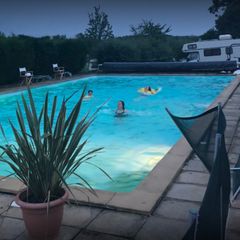 Camping Pas Cher vous présente avec son site Officiel campingpascher.fr, le Établissement Le Thouet, situé sur la commune de Montreuil Bellay dans le département Maine-et-loire (Pays De La Loire) en France. L'établissement Le Thouet vous propose un hébergement de type mobilhome. L'établissement vous propose 3 autres types d'hébergements. Découvrez tous nos séjours à petits prix dans la commune et aux alentours de Montreuil Bellay du département : Maine-et-loire (Pays De La Loire).... En savoir plus : cliquez-ICI.