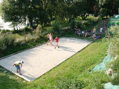 camping Les Coteaux Du Lac photo 22