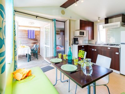 Cliquez pour découvrir toutes les photos de l'HÉBERGEMENT ! mobil-home - Du Vieux Château photo 2