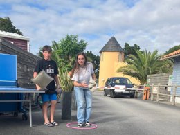 Camping Pas Cher vous présente avec son site Officiel campingpascher.fr, le Camping Du Vieux Château classé 3 étoiles, situé sur la commune de Saint Michel Chef Chef dans le département Loire-atlantique (Pays De La Loire) en France. Le camping Du Vieux Château, vous présente un hébergement de type mobil-home de 36 m² et télévision. Le camping Du Vieux Château vous propose du lundi 25 mai au lundi 01 juin 2026 pour 7 nuits à 475€. Cette location propose 68 dates différentes pour réserver votre séjour. Découvrez également les 8 autres gammes d'hébergements du camping. Les Avis clients pour le Camping Du Vieux Château sont excellents avec une note moyenne de 9 sur 10. Piscine couverte, Animations familiales, Aire de jeux enfants, Baby-foot, Centre équestre, Ping-pong, Pétanque, Brasserie, Créperie, Dépôt de pain, Pizzeria, Snack/Bar, Supermarché, Épicerie,... En savoir plus : cliquez-ICI.