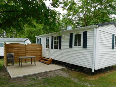 Cliquez pour découvrir toutes les photos de l'HÉBERGEMENT ! mobil-home - Le Gué photo 2