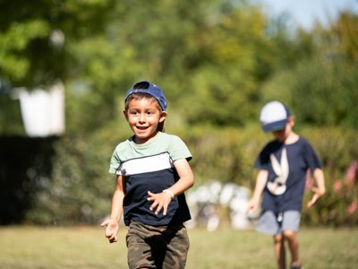 Cliquez pour découvrir toutes les photos de l'ÉTABLISSEMENT ! camping Sites Et Paysages - L'Etang De Brissac photo 14