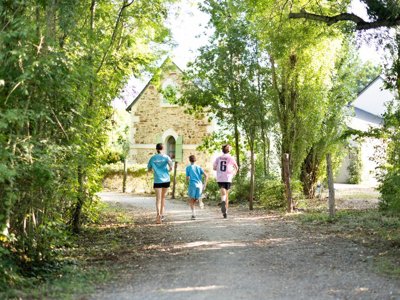 Cliquez pour découvrir toutes les photos de l'ÉTABLISSEMENT ! camping Sites Et Paysages - L'Etang De Brissac photo 5