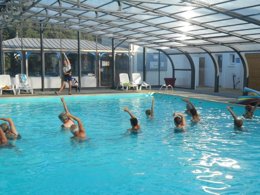 Camping Pas Cher vous présente avec son site Officiel campingpascher.fr, le Camping Bontempo Village Piriac classé 4 étoiles, situé sur la commune de Piriac Sur Mer dans le département Loire-atlantique (Pays De La Loire) en France. Le camping Bontempo Village Piriac, vous présente un hébergement de type mobil-home de 32 m² et télévision. Le camping Bontempo Village Piriac vous propose du sam. 06 juin au sam. 13 juin 2026, en promotion à -15% pour 7 nuits à 279 € au lieu de 330,0 € soit une Économie de 51 €. Cette location propose 7 dates différentes pour réserver votre séjour. Découvrez également les 6 autres gammes d'hébergements du camping. Les Avis clients pour le Camping Bontempo Village Piriac sont excellents avec une note moyenne de 9 sur 10. Mer, Piscine chauffée, Piscine couverte, Animations familiales, Club enfants, Baby-foot, Court de tennis, Piscine, Pétanque, Terrain de beach-volley, Terrain multisports, Bar, Restaurant,... En savoir plus : cliquez-ICI.