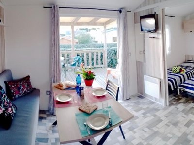 Cliquez pour découvrir toutes les photos de l'HÉBERGEMENT ! mobil-home - Landrezac Plage photo 4
