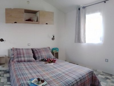 Cliquez pour découvrir toutes les photos de l'HÉBERGEMENT ! mobil-home - Landrezac Plage photo 5