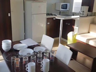 Cliquez pour découvrir toutes les photos de l'HÉBERGEMENT ! mobil-home - De La Plage photo 2