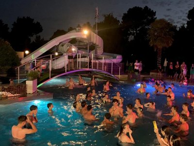 Cliquez pour découvrir toutes les photos de l'ÉTABLISSEMENT ! camping Du Menhir photo 8