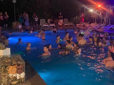 Cliquez pour découvrir toutes les photos de l'ÉTABLISSEMENT ! camping Du Menhir photo 9