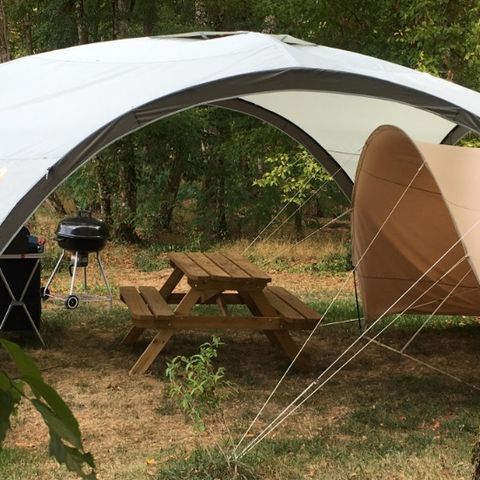 Cliquez pour découvrir toutes les photos de l'HÉBERGEMENT ! hébergement - L'Orangerie De Beauregard photo 2