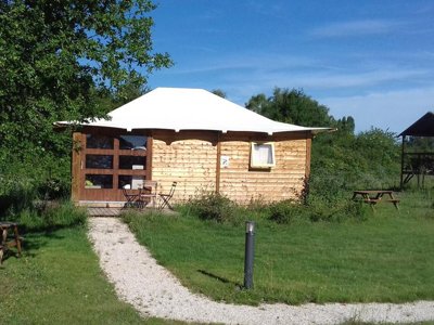 tente en toile et bois - Lodges De Blois Chambord photo 1