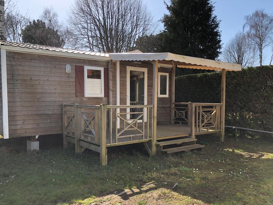 Camping Pas Cher vous présente avec son site Officiel campingpascher.fr, le Camping Les Pirates De Carnac classé 4 étoiles, situé sur la commune de Carnac dans le département Morbihan (Bretagne) en France. Le camping Les Pirates De Carnac, vous présente un hébergement de type mobil-home de 22 m² et télévision. Le camping Les Pirates De Carnac vous propose du sam. 29 août au sam. 05 septembre 2026 pour 7 nuits à 350€. Cette location propose 23 dates différentes pour réserver votre séjour. Découvrez également les 19 autres gammes d'hébergements du camping. Les Avis clients pour le Camping Les Pirates De Carnac sont excellents avec une note moyenne de 8 sur 10. Mer, Piscine chauffée, Piscine couverte, Animations familiales, Club enfants, Aire de jeux enfants, Canoë-kayak, Court de padel en extérieur, Court de tennis, Cyclisme, Golf, Jet-ski, Location de bateaux, Paddle, Ping-pong, Planche à voile, Plongée, Pétanque, Randonnée, Salle de fitness, Skatepark, Ski nautique, Structure gonflable enfants, Surf, Terrain de football, Trampoline, Voile, kiteSurf, Bar, Boulangerie, Brasserie, Bureau de tabac, Créperie, Pizzeria, Plats à emporter, Restaurant, Restaurant asiatique, Snack/Bar, Station-service, Supermarché, Épicerie,... En savoir plus : cliquez-ICI.