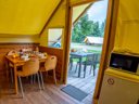 Cliquez pour découvrir toutes les photos de l'HÉBERGEMENT ! tente en toile et bois - camping Les Ballastières - Vosges Du Sud photo 5