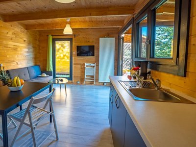 Cliquez pour découvrir toutes les photos de l'HÉBERGEMENT ! bungalow - Les Castors photo 2
