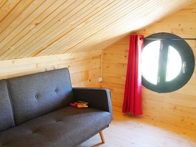 Cliquez pour découvrir toutes les photos de l'HÉBERGEMENT ! bungalow - Les Castors photo 2