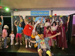 Camping Pas Cher vous présente avec son site Officiel campingpascher.fr, le Camping Paradis Du Quinquis classé 4 étoiles, situé sur la commune de Clohars Carnoet dans le département Finistère (Bretagne) en France. Le camping Paradis Du Quinquis, vous présente un hébergement de type mobil-home de 36 m². Le camping Paradis Du Quinquis vous propose du sam. 30 mai au sam. 06 juin 2026, en promotion à -10% pour 7 nuits à 229 € au lieu de 257,0 € soit une Économie de 28 €. Cette location propose 21 dates différentes pour réserver votre séjour. Découvrez également les 9 autres gammes d'hébergements du camping. Les Avis clients pour le Camping Paradis Du Quinquis sont excellents avec une note moyenne de 8 sur 10. Piscine chauffée, Piscine extérieure, Animation enfants, Animations familiales, Club ados, Club enfants, Aire de jeux enfants, Centre équestre, Cyclisme, Ping-pong, Piscine, Planche à voile, Pétanque, Randonnée, Structure gonflable enfants, Surf, Terrain de football, Terrain multisports, Bar, Restaurant, Épicerie,... En savoir plus : cliquez-ICI.