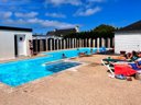 Camping Pas Cher vous présente avec son site Officiel campingpascher.fr, le Camping Les Hortensias classé 3 étoiles, situé sur la commune de Loctudy dans le département Finistère (Bretagne) en France. Le camping Les Hortensias vous propose un hébergement de type mobil-home (télévision). L'établissement vous propose 7 autres types d'hébergements. Découvrez tous nos séjours à petits prix dans la commune et aux alentours de Loctudy du département : Finistère (Bretagne). Piscine couverte, Piscine extérieure, Animations familiales, Club enfants, Aire de jeux enfants, Baby-foot, Ping-pong, Pétanque, Structure gonflable enfants, Terrain de volley-ball, Terrain multisports, Bar, Dépôt de pain, Snack/Bar,... En savoir plus : cliquez-ICI.