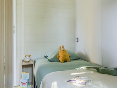 Cliquez pour découvrir toutes les photos de l'HÉBERGEMENT ! mobil-home - Le Cabellou Plage photo 5
