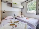 Cliquez pour découvrir toutes les photos de l'HÉBERGEMENT ! mobil-home - camping Le Cabellou Plage photo 5