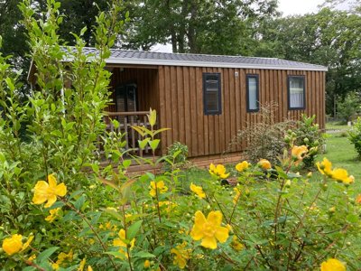 Cliquez pour découvrir toutes les photos de l'HÉBERGEMENT ! mobil-home - Le Lac O Fées photo 2