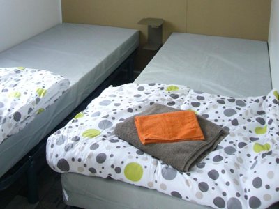 Cliquez pour découvrir toutes les photos de l'HÉBERGEMENT ! mobil-home - Le Lac O Fées photo 4