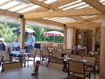Cliquez pour découvrir toutes les photos de l'ÉTABLISSEMENT ! camping Domaine Les Peupliers photo 5