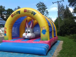 Camping Pas Cher vous présente avec son site Officiel campingpascher.fr, le Camping La Riviere D'Argent classé 3 étoiles, situé sur la commune de Huelgoat dans le département Finistère (Bretagne) en France. Le camping La Riviere D'Argent, vous présente un hébergement de type hébergement insolite de 2 m². Le camping La Riviere D'Argent vous propose du lundi 06 avril au lundi 13 avril 2026 pour 7 nuits à 168€. Cette location propose 169 dates différentes pour réserver votre séjour. Découvrez également les 22 autres gammes d'hébergements du camping. Les Avis clients pour le Camping La Riviere D'Argent sont excellents avec une note moyenne de 8 sur 10. Piscine chauffée, Piscine couverte, Aire de jeux enfants, Ping-pong, Trampoline, Bar, Dépôt de pain, Snack/Bar,... En savoir plus : cliquez-ICI.