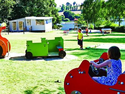 Cliquez pour découvrir toutes les photos de l'ÉTABLISSEMENT ! camping Bocage Du Lac photo 6